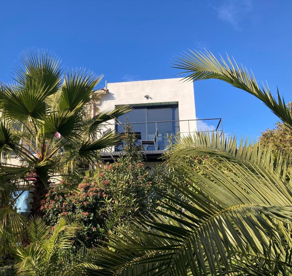 Le Cube Lägenhet Boulouris-sur-Mer Exteriör bild