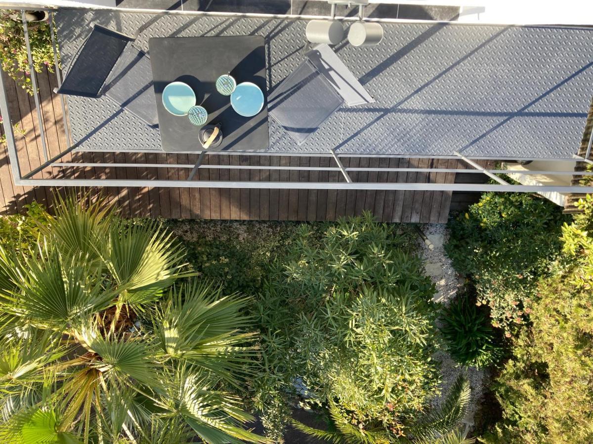 Le Cube Lägenhet Boulouris-sur-Mer Exteriör bild