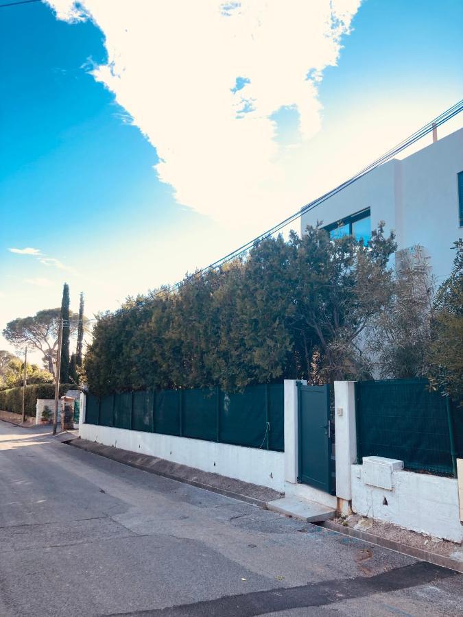 Le Cube Lägenhet Boulouris-sur-Mer Exteriör bild